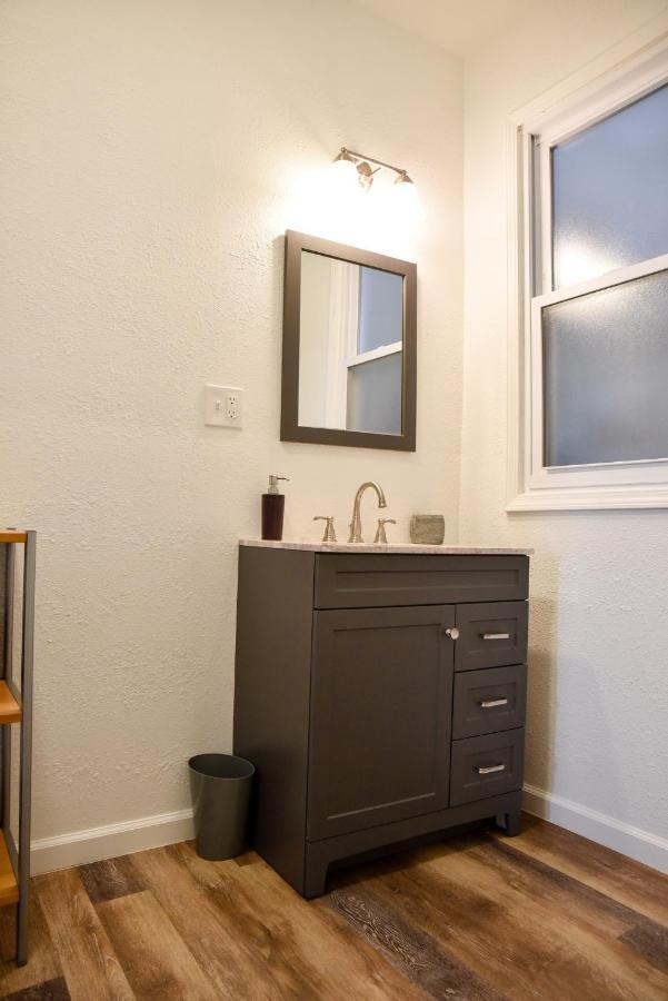 Perfect Pittsburgh Home Close To City & Airport Eksteriør bilde